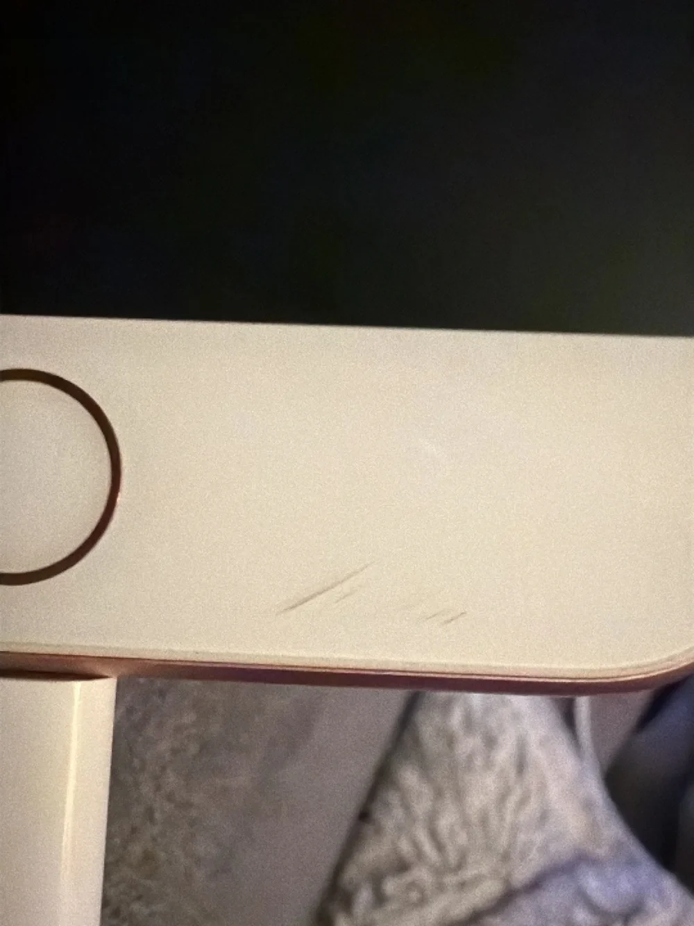 Apple iPhone 7 Plus Rose Gold Front/Back View - White Front